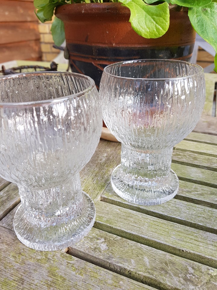 Glas likør og portvin