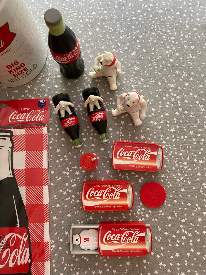 Coca Cola, Diverse