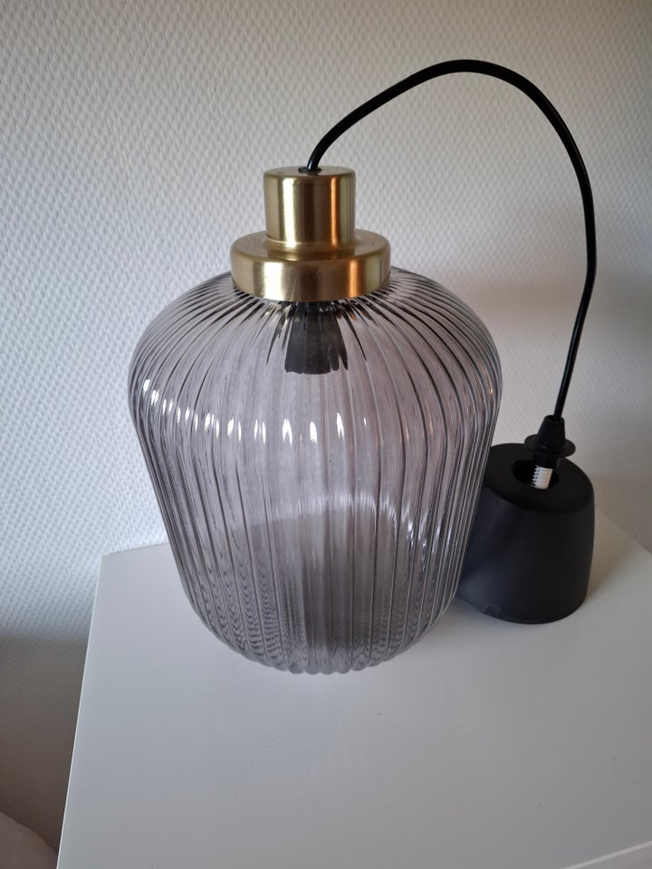 Anden loftslampe Ikea