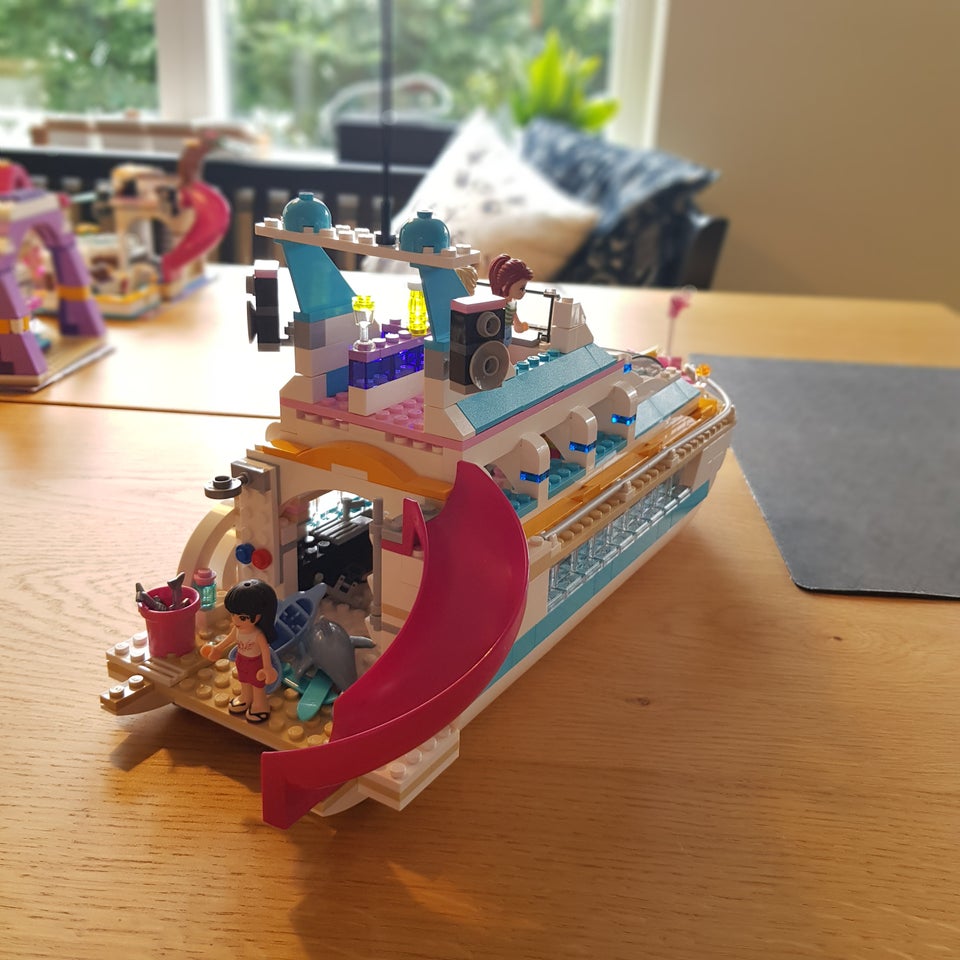 Lego Friends, Dophin cruiser 41015