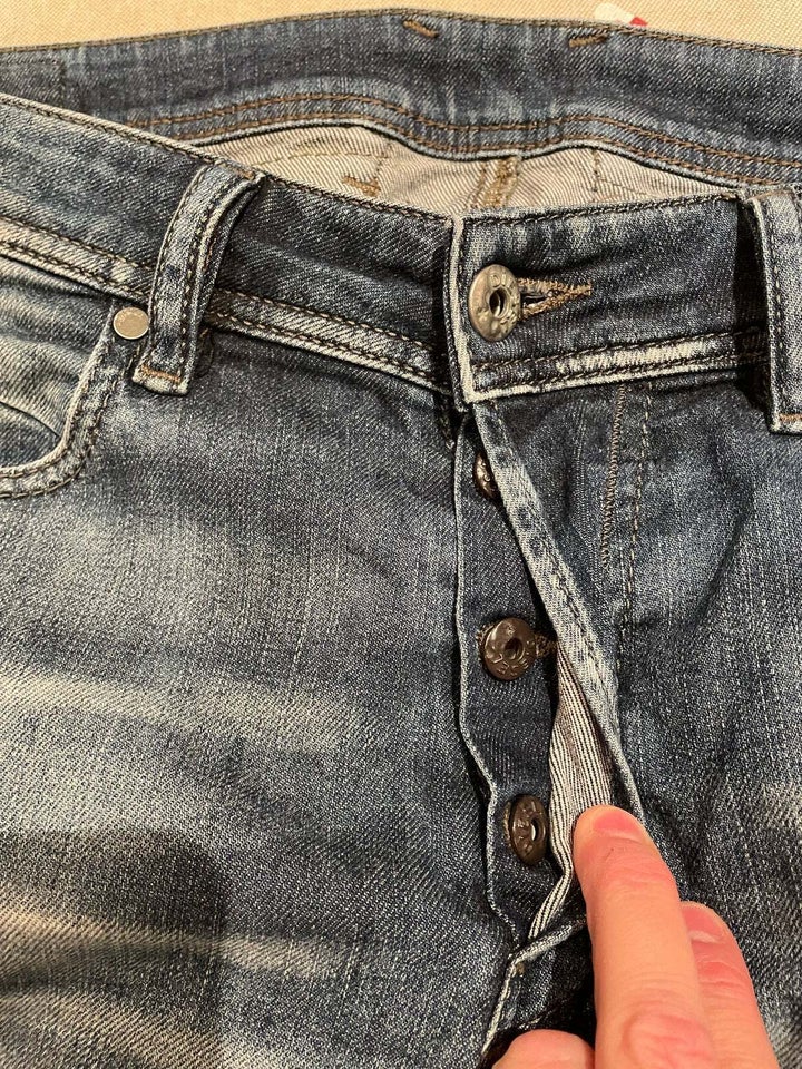 Jeans, Diesel, str. 30