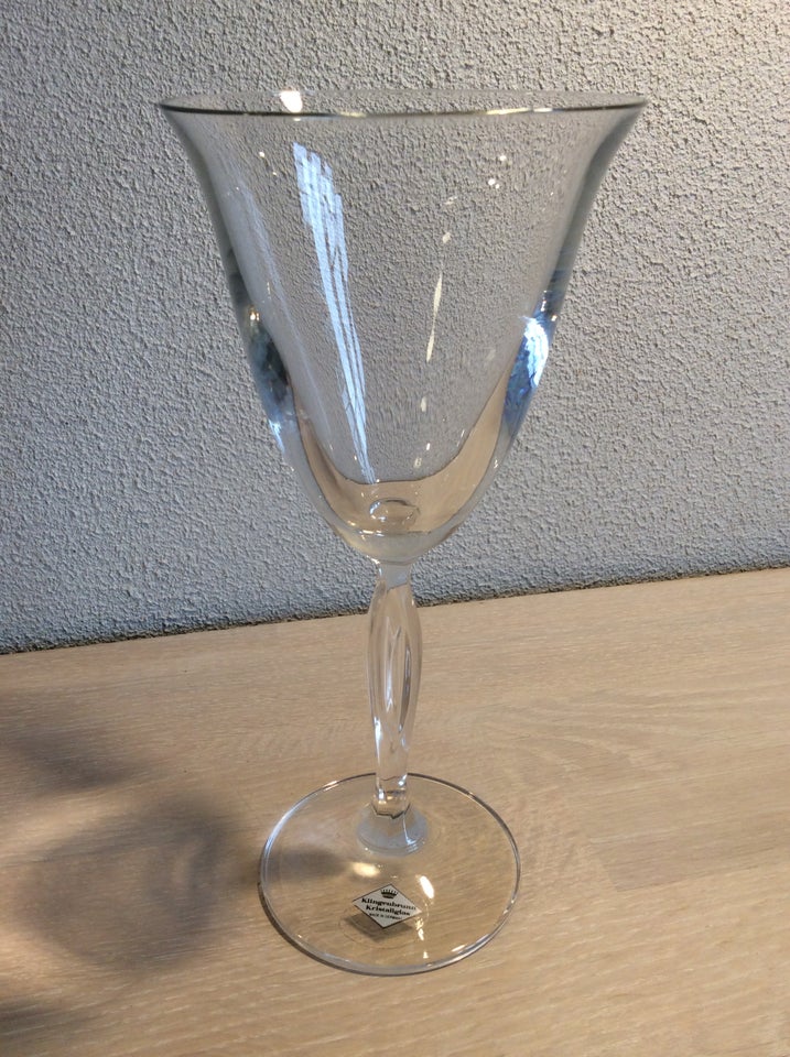 Glas Vinglas Klingenbrunn