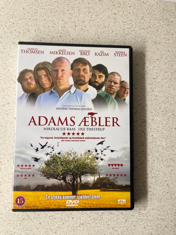 Adams æbler, DVD, komedie