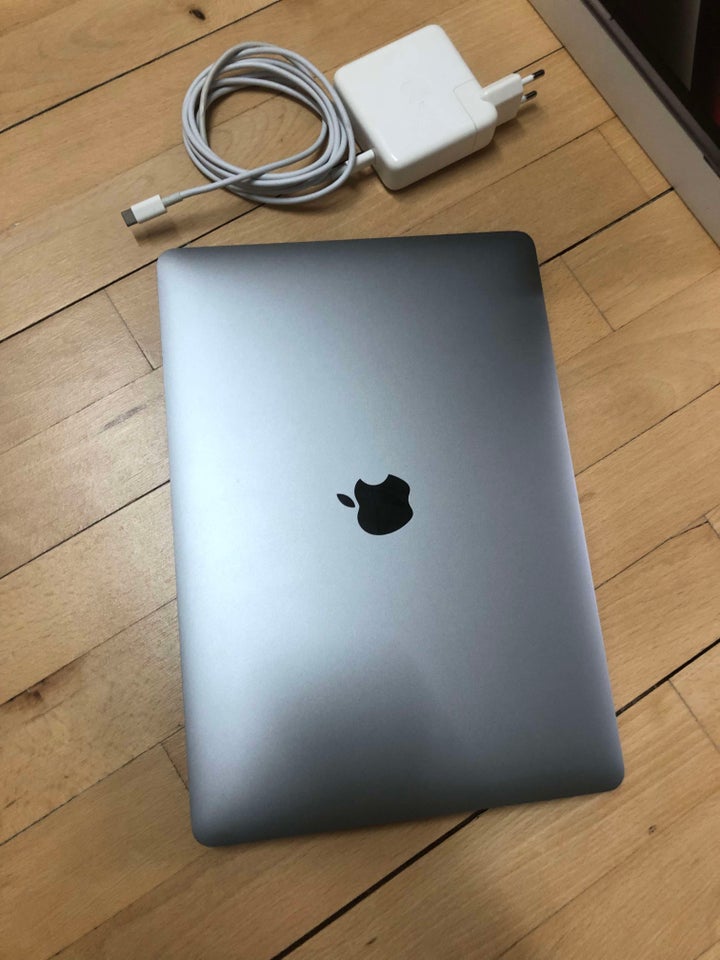 MacBook Pro, A1989 , 13" Retina