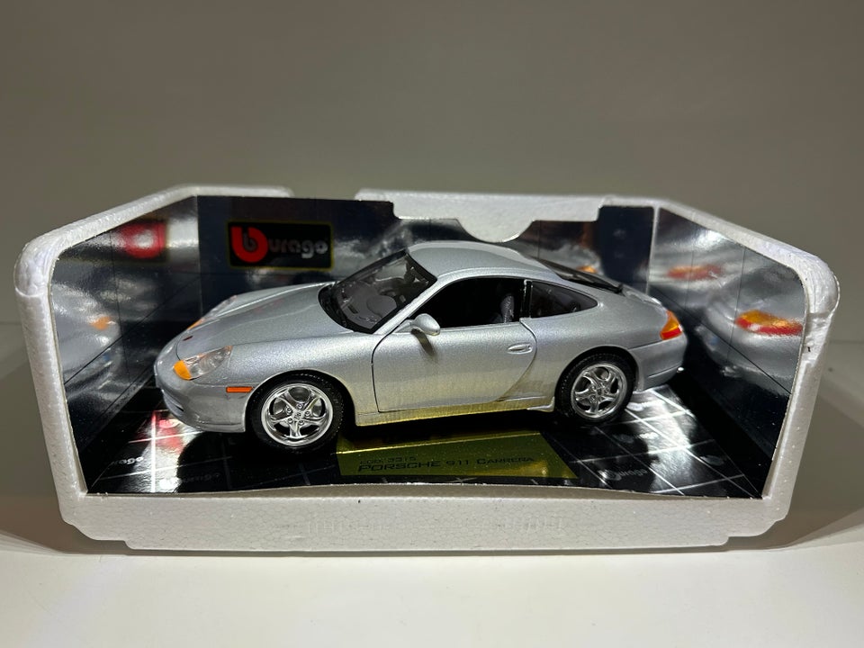 Modelbil, Burago Porsche 911