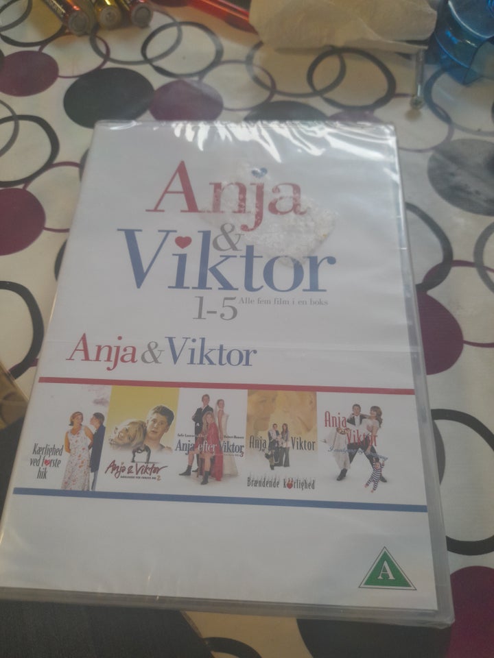 Anja Viktor, DVD, komedie