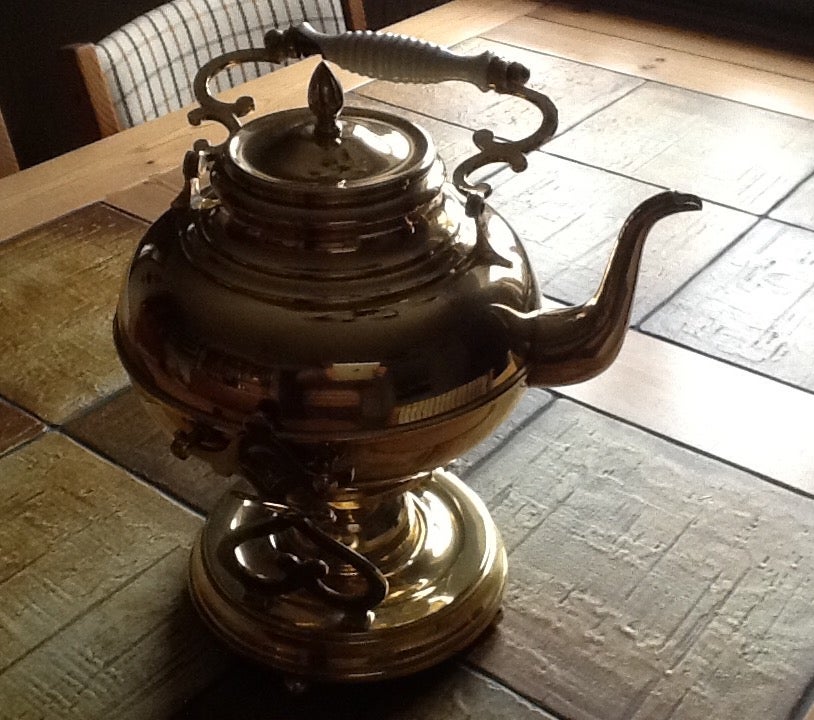 Samovar, Messing