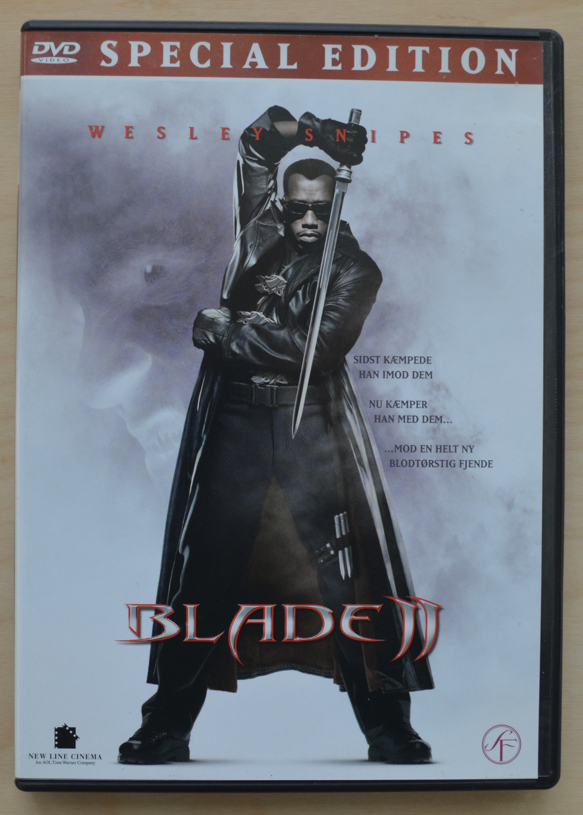 Blade 2 DVD action