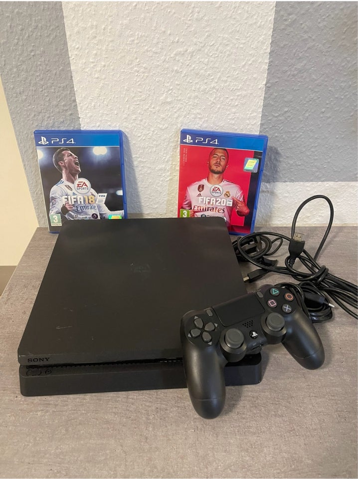 Playstation 4 Slim 1000 gb God