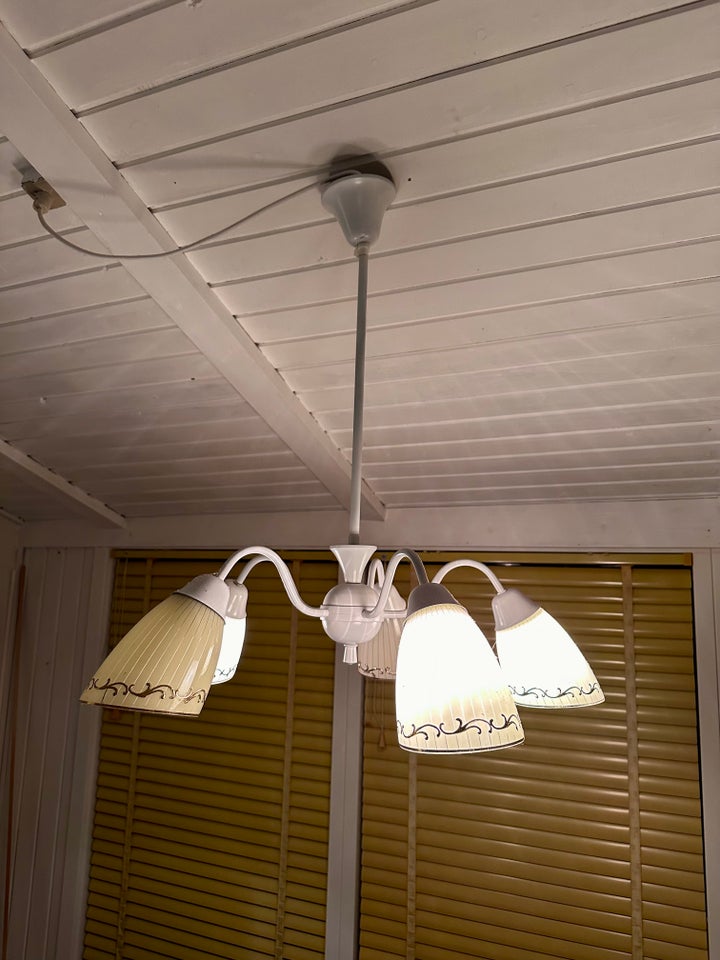 Lysekrone, Retro loftslampe