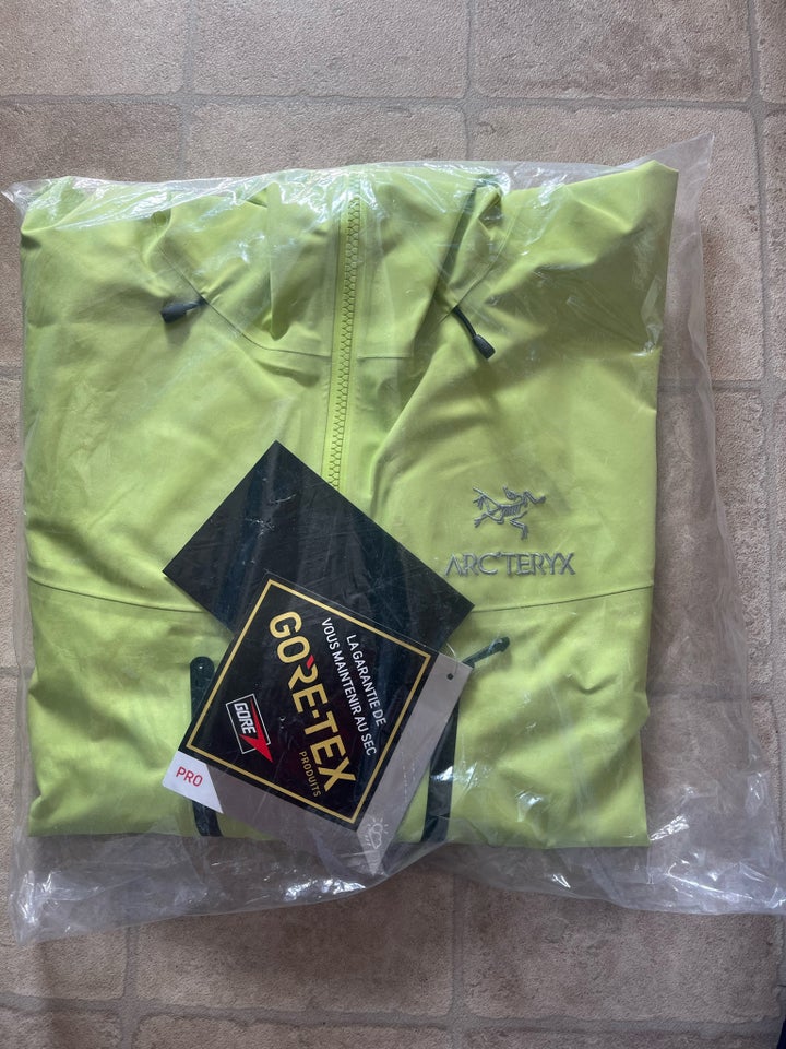 Windbreaker ARCTERYX ALPHA SV