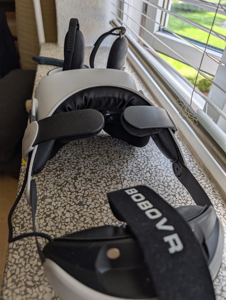 Oculus Quest 2  spillekonsol