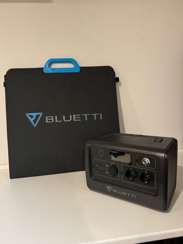 Andet, Bluetti EB70 + PV200