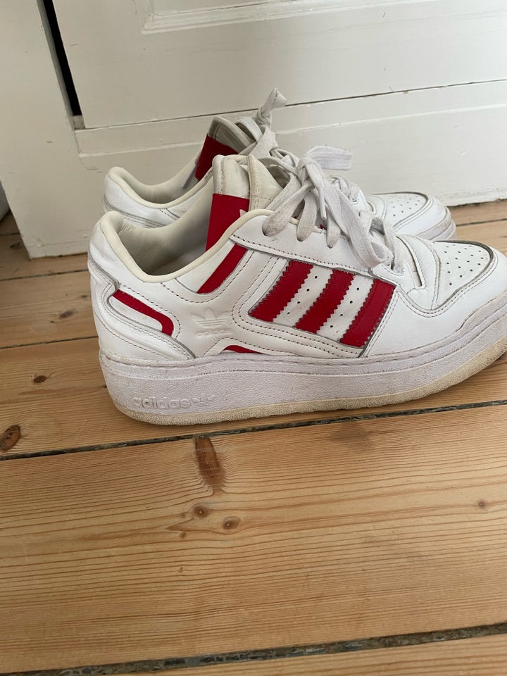 Sneakers, str. 40,5, Adidas