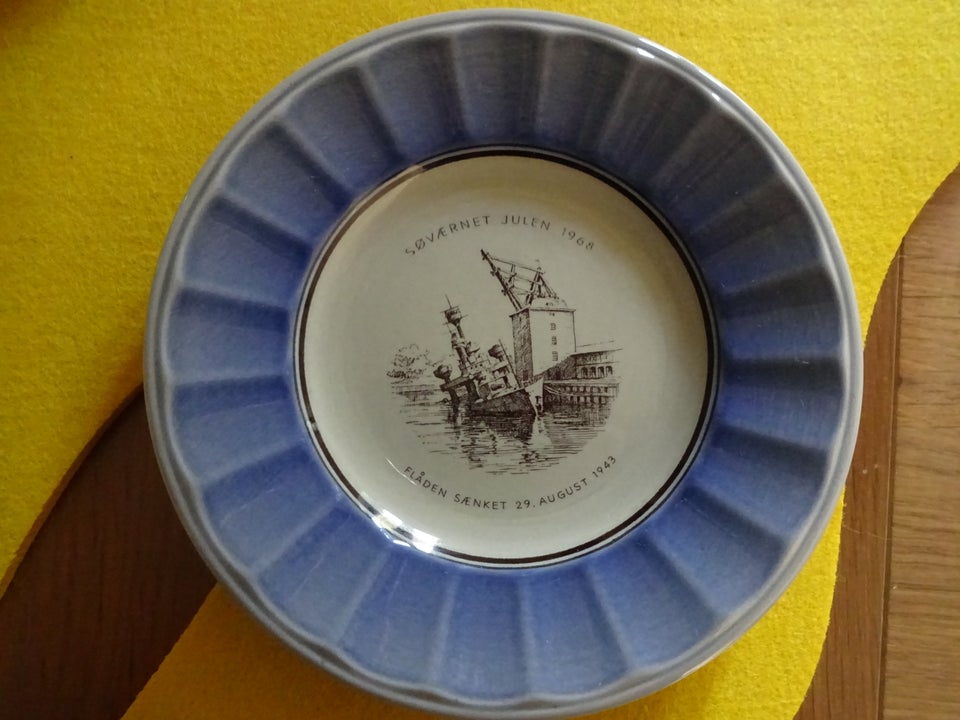 Platter Kgl Porcelæn/Aluminia