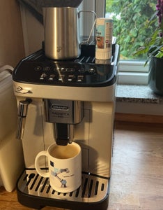 Kaffemaskine  Delonghi ECAM290