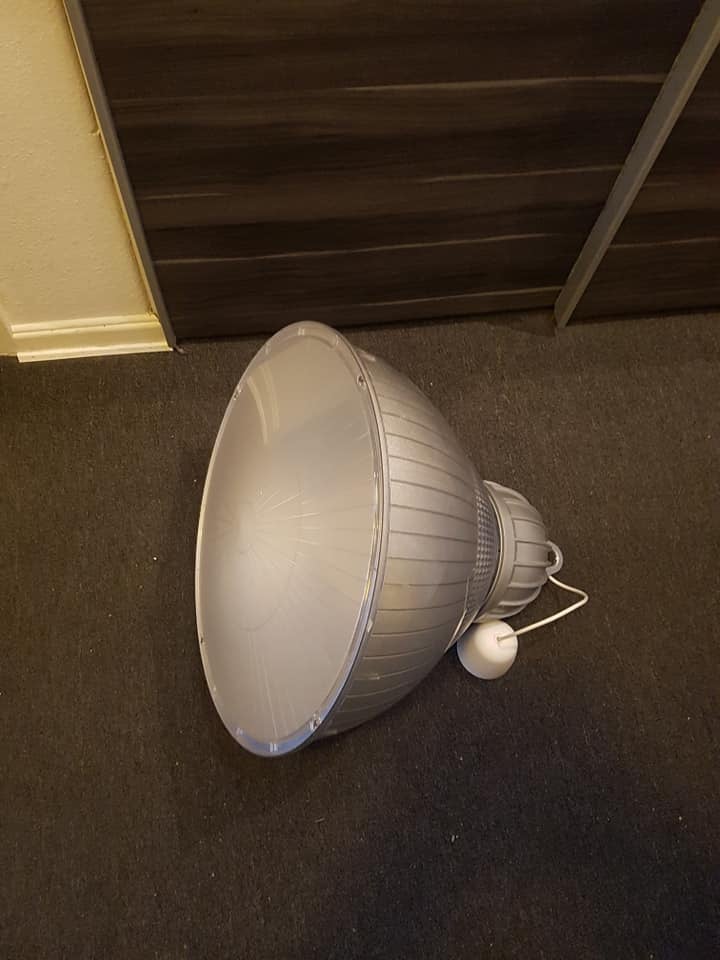 Anden loftslampe, Industri Loft