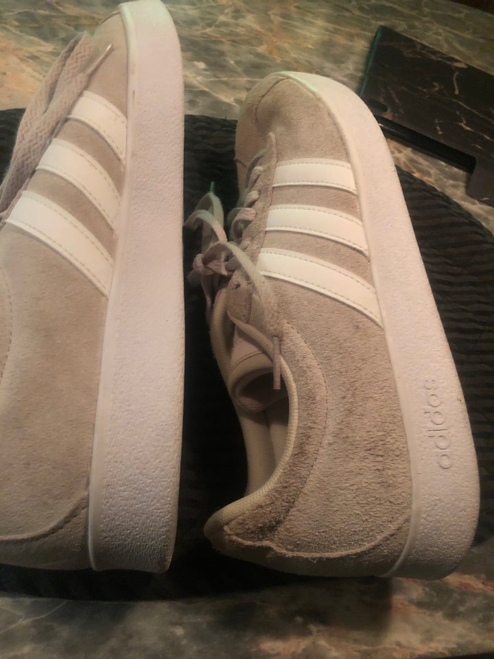 Sneakers, str. 41, Adidas