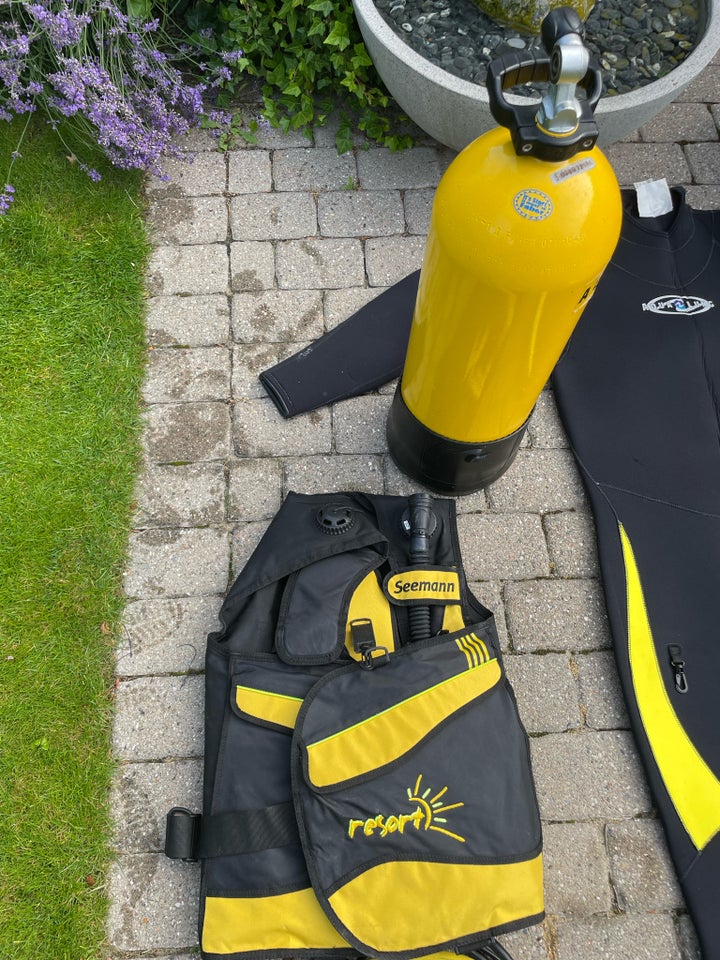 Aqua Lung scuba dykkerudstyr med