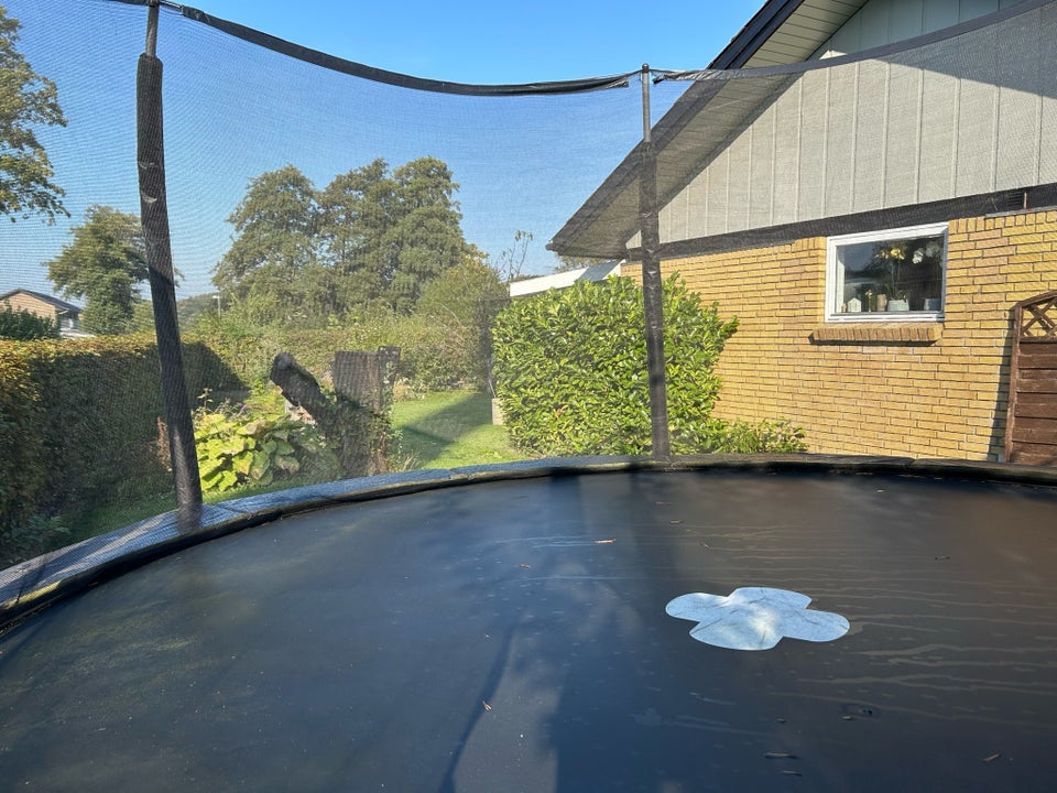 Trampolin