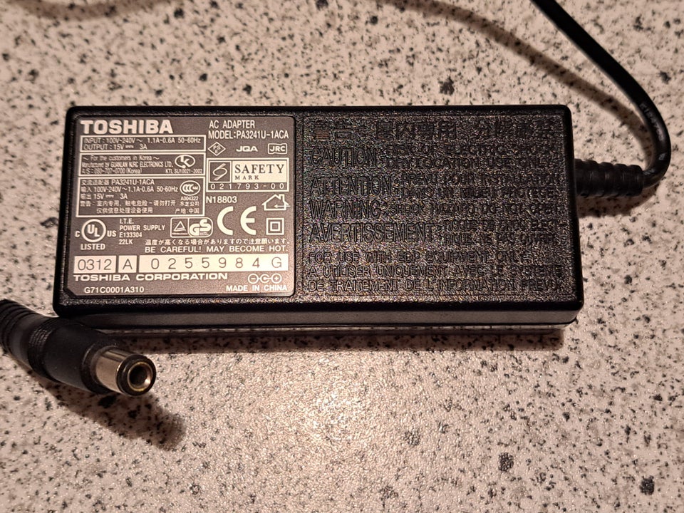 Oplader, Toshiba