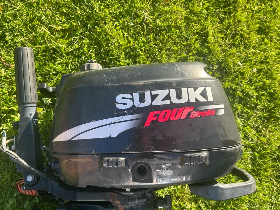 Suzuki påhængsmotor, 4 hk, benzin