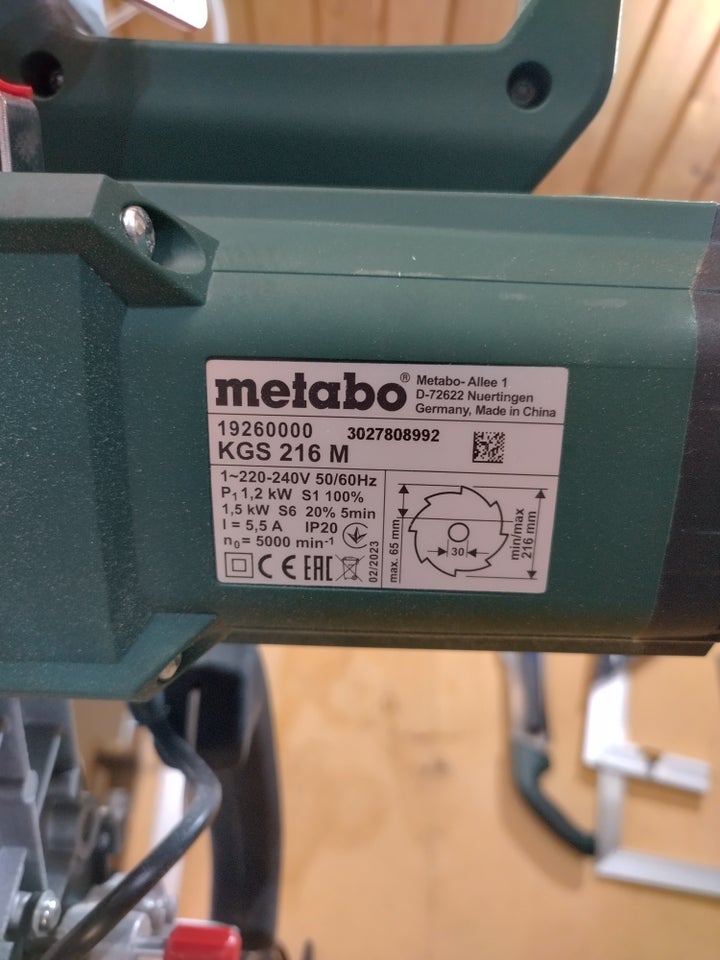 Geringssav, Metabo kgs 216 m