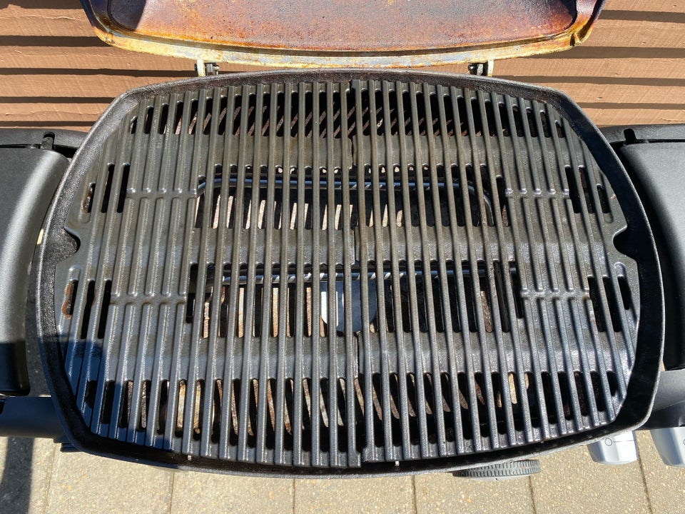 Gasgrill Weber Q3200