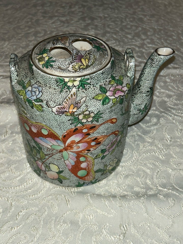 Vase Porcelæn  1800 år gl