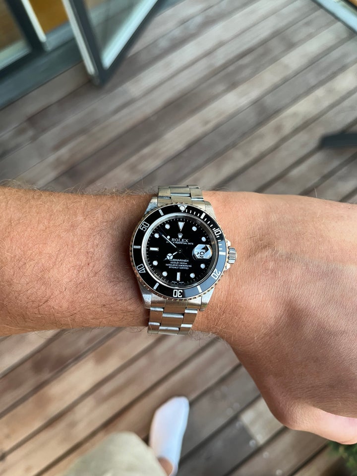 Rolex Submariner ref. 16610