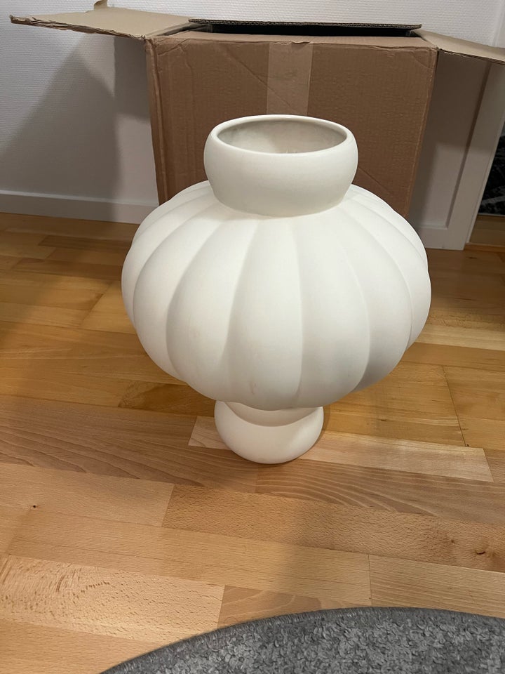 Ceramic Balloon Vase #03, Louise