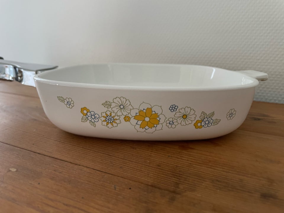 Pande ildfast, Corning Ware floral