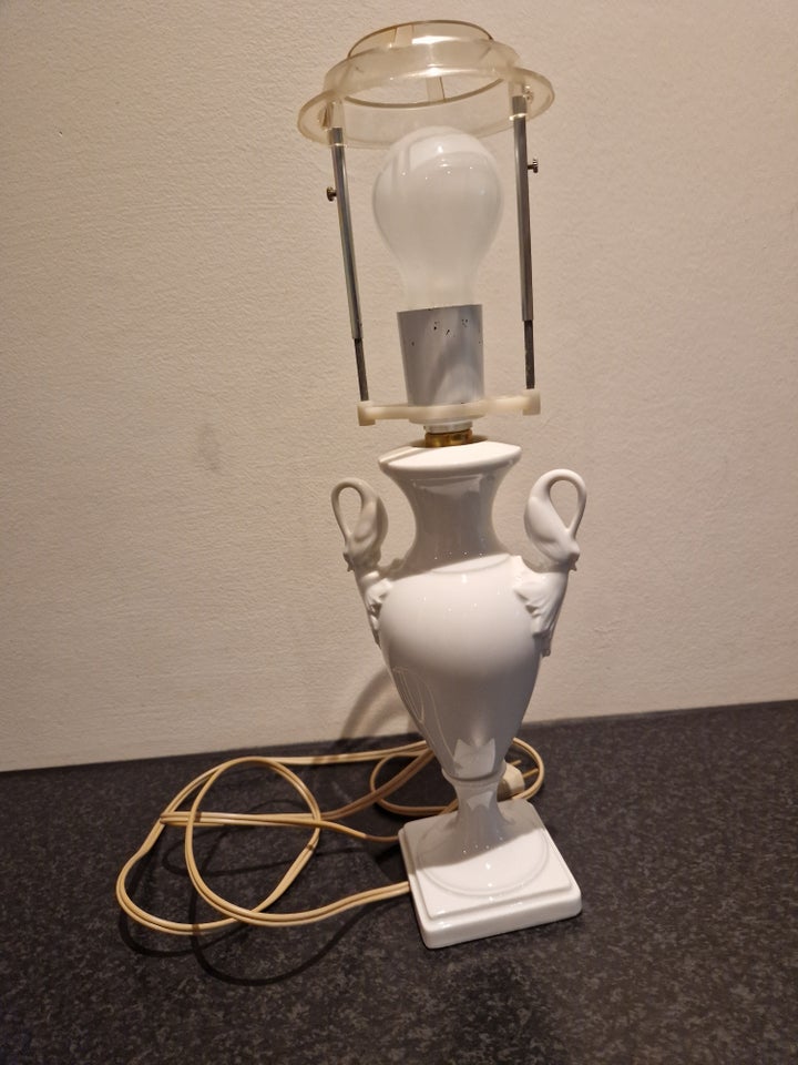 Anden bordlampe, Kaiser AK