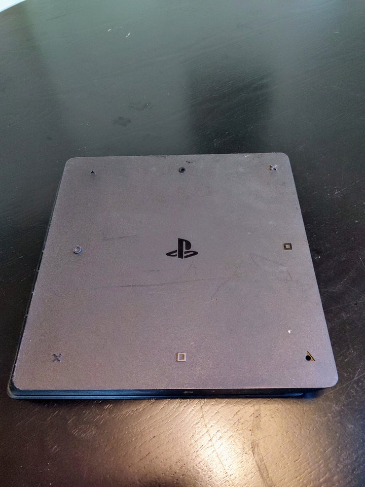 Playstation 4, SLIM, Perfekt