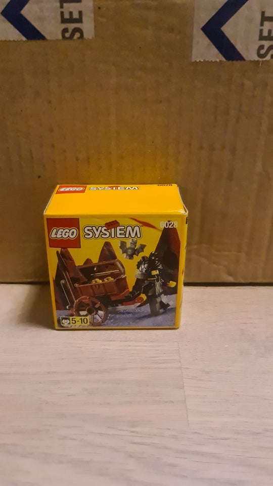 Lego Castle 6028