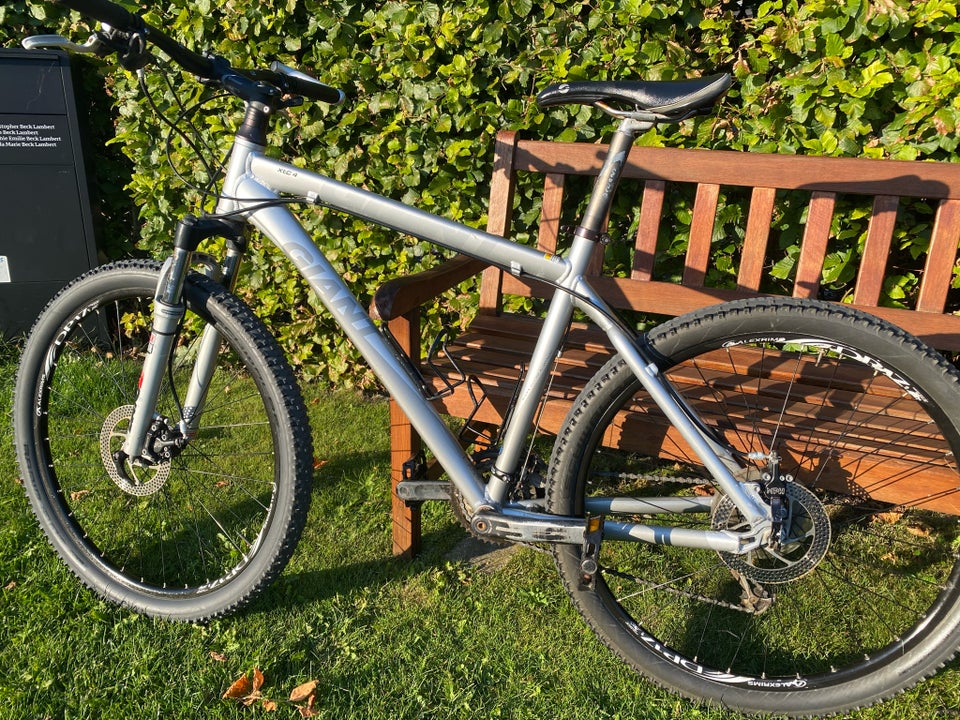 Giant hardtail 18 tommer