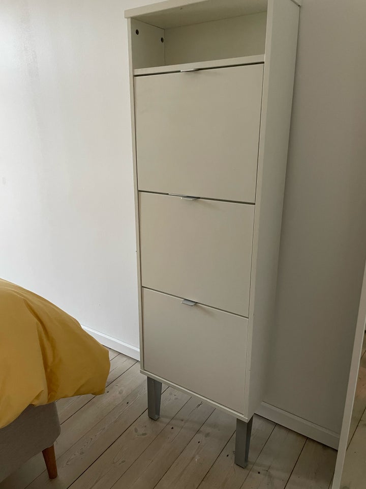 Gratis skoskab ikea brugt, Ikea