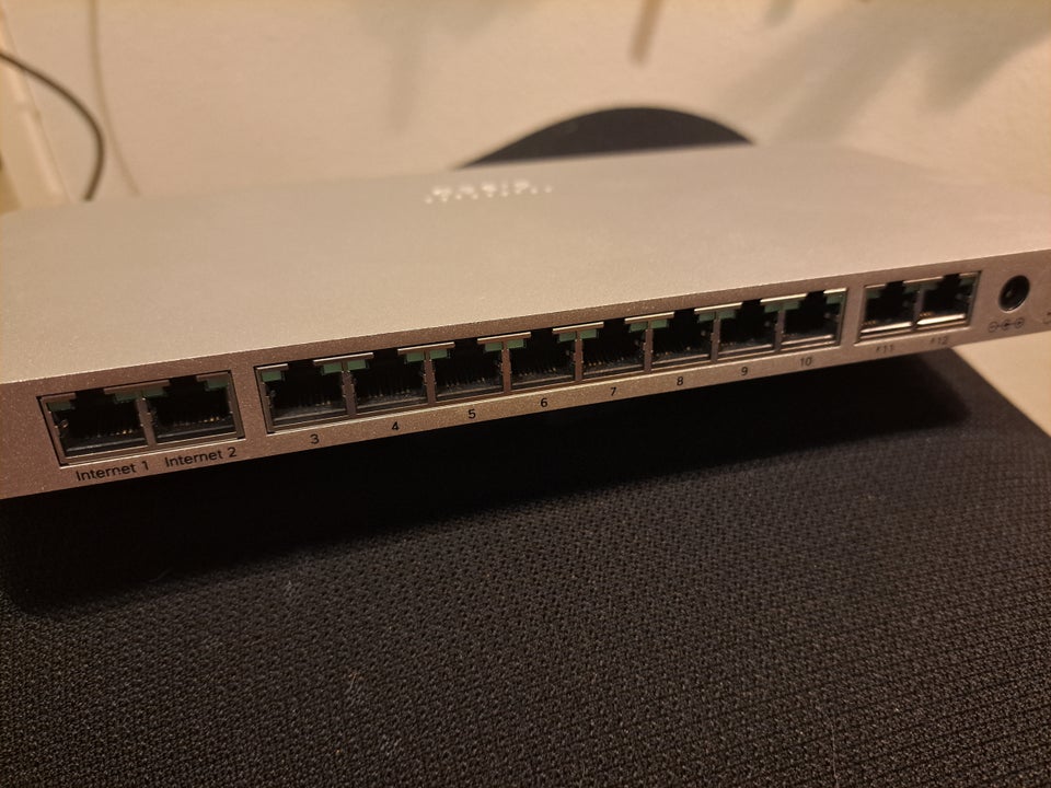 Router Cisco Meraki Mx68-HW