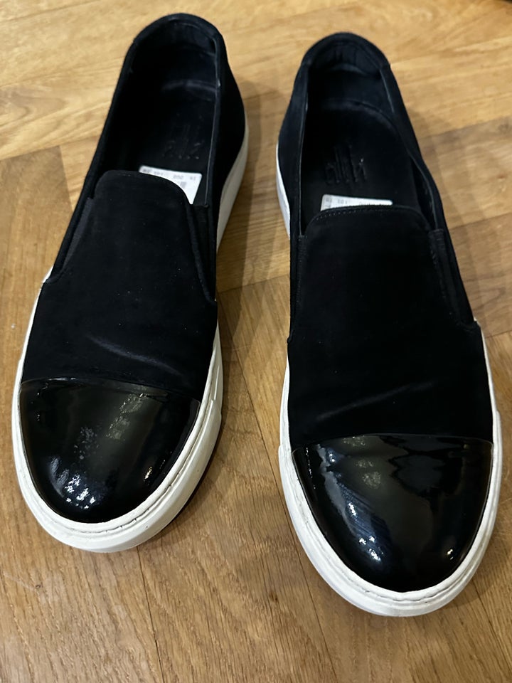 Sneakers, str. 41, Billi bi