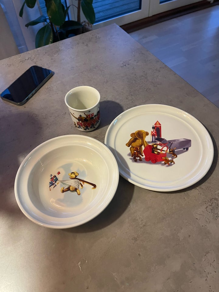 Porcelæn Sæt med kop dyb