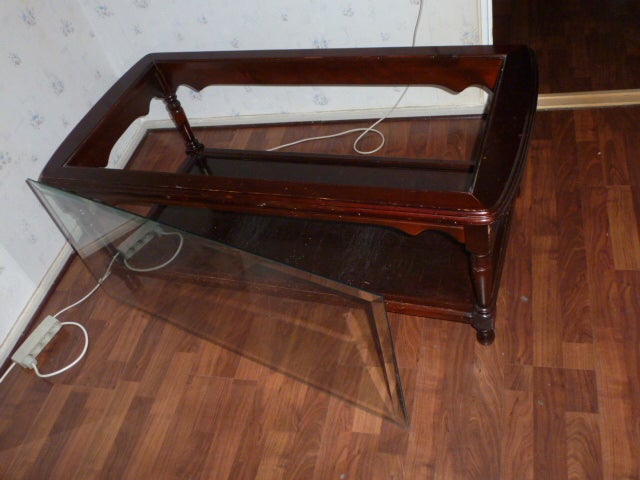 Glasbord Ægtet Træbord Mål (cm):
