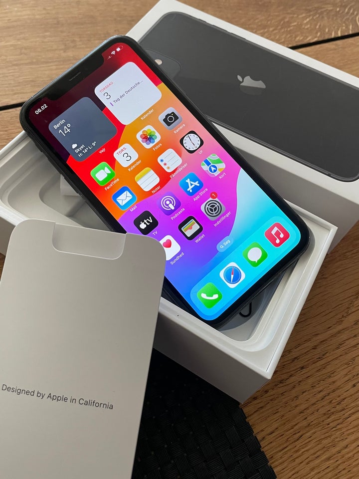 iPhone 11, 64 GB, sort