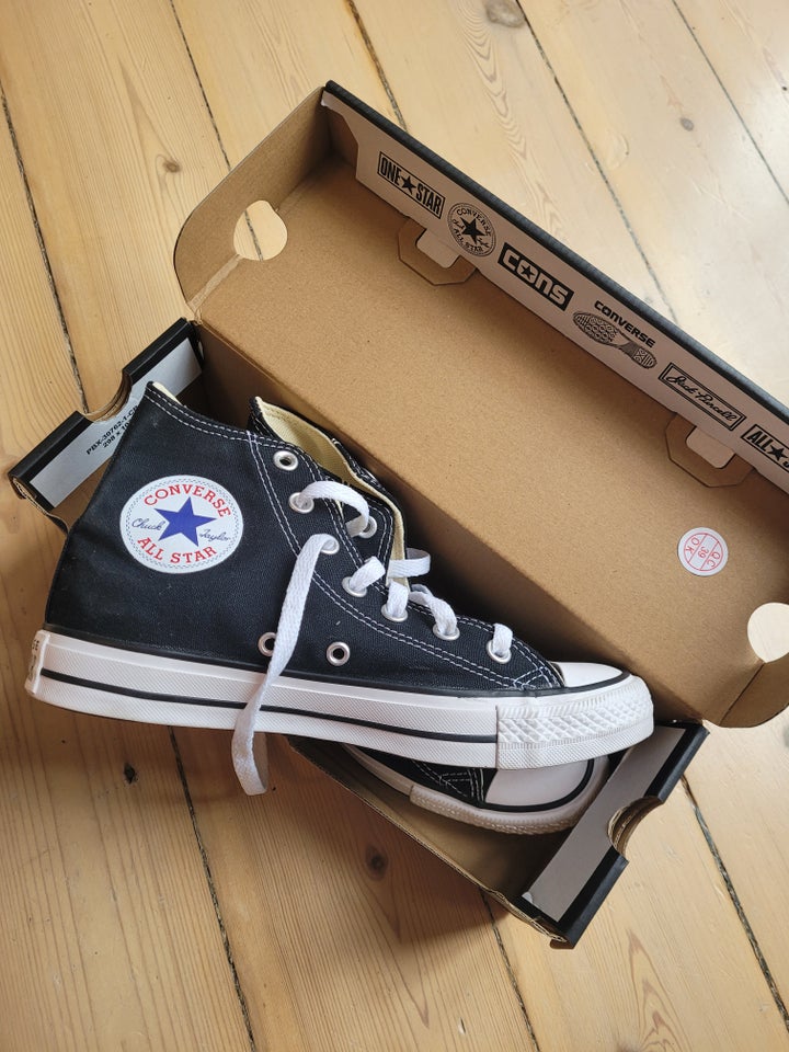 Sneakers, str. 37,5, Converse