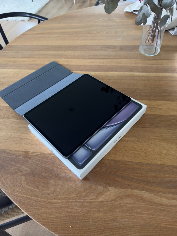 iPad Air 128 GB sort