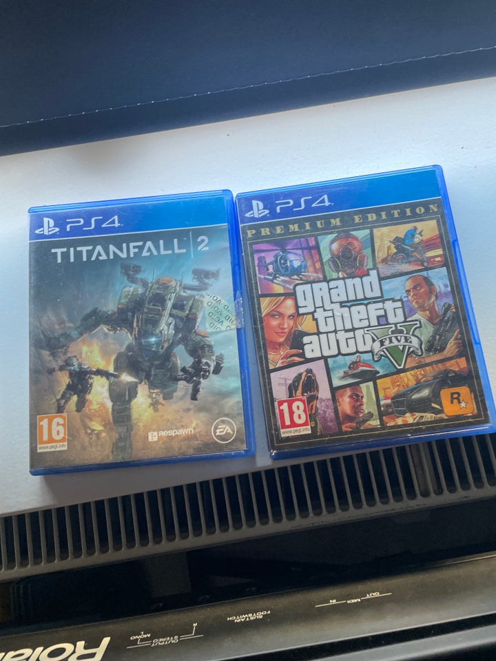 GTA5 og titanfall 2 , PS4