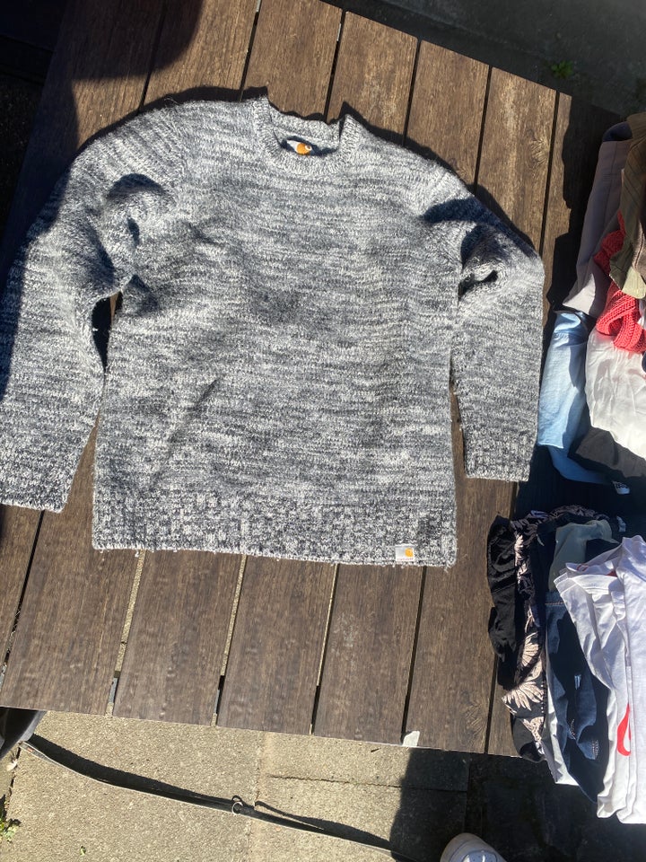 Sweater Carhartt str findes i