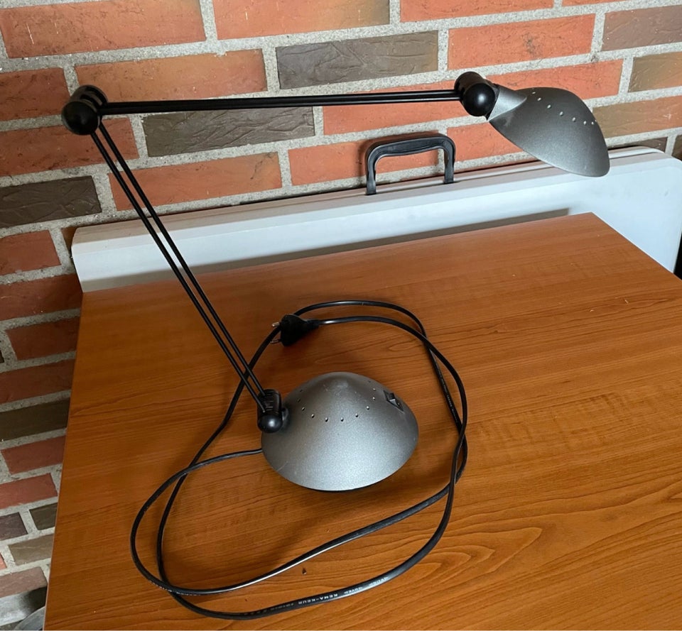 Skrivebordslampe