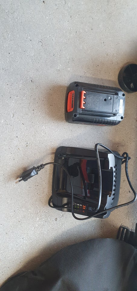 Løvsuger Black  Decker løvsuger