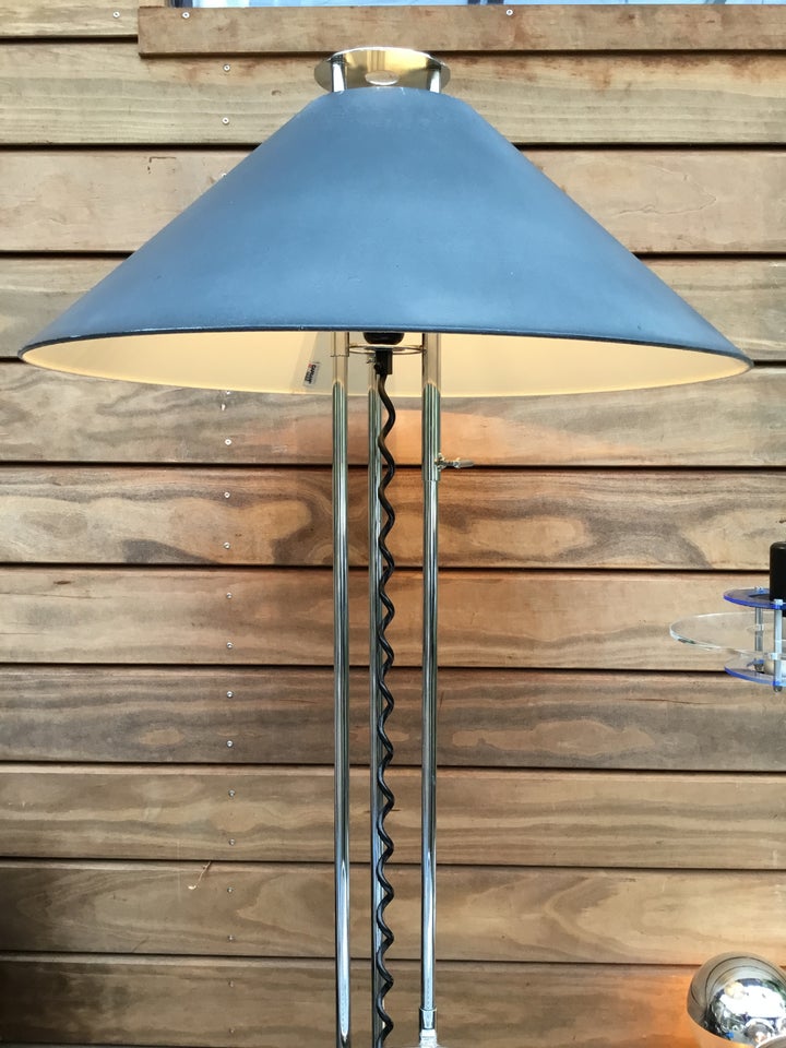 Gulvlampe Caprani Light