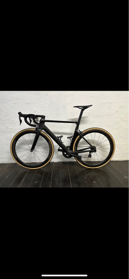 Herreracer, Canyon AEROAD CF SLX